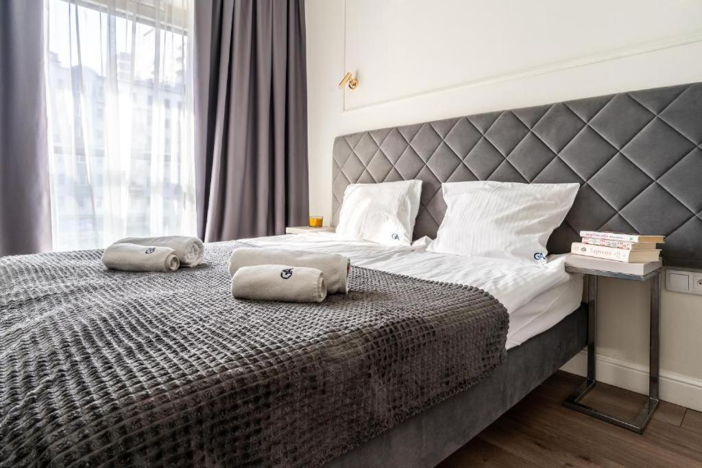 Mennica Residence Apartments Варшава Екстер'єр фото
